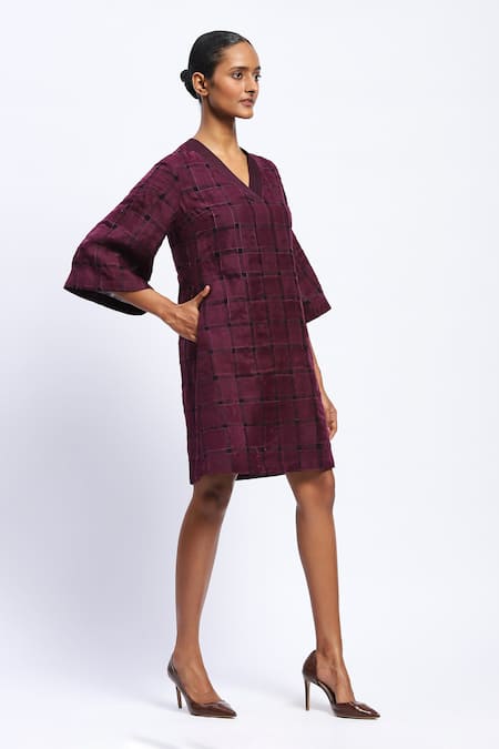 Shop Abraham And Thakore Purple Georgette V-neck Organza Weave Dress Online at Aza Fashions Shop_Abraham And Thakore_Purple Georgette V-neck Organza Weave Dress _Online_at_Aza_Fashions