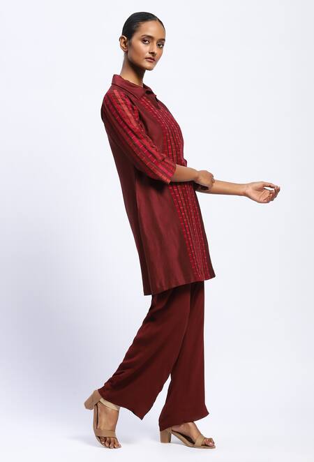 Abraham And Thakore_Burgundy Chanderi Collared Applique Strips Kurta _at_Aza_Fashions