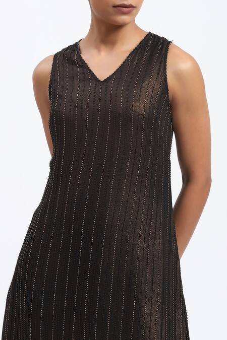 Shop Abraham And Thakore Black Georgette Foil Printing V-neck Gold Beaded Midi Dress Online at Aza Fashions Shop_Abraham And Thakore_Black Georgette Foil Printing V-neck Gold Beaded Midi Dress _Online_at_Aza_Fashions