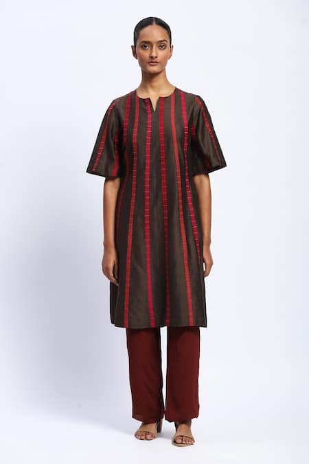 Buy Abraham And Thakore Brown Chanderi Applique Split V-neck Strips Kurta Buy_Abraham And Thakore_Brown Chanderi Applique Split V-neck Strips Kurta