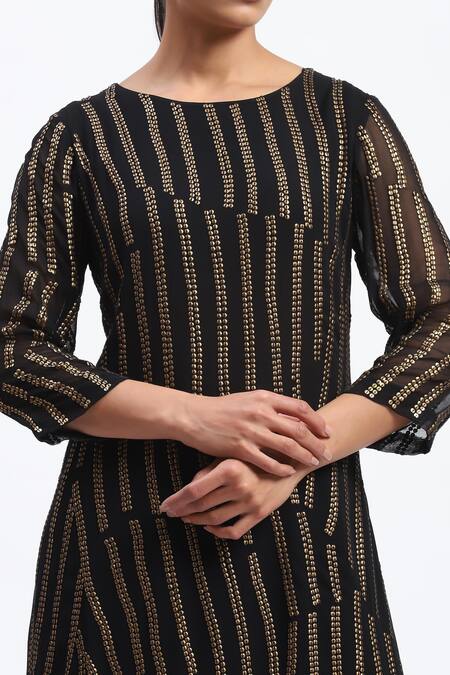 Shop_Abraham And Thakore_Black Georgette Sequins Round Neck Broken Stripes Kurta _Online_at_Aza_Fashions