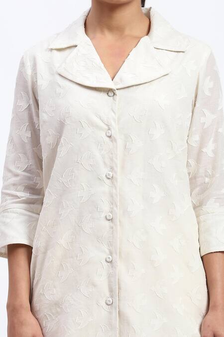 Abraham And Thakore_White Chanderi Cut Work Collared Bird Shirt _Online_at_Aza_Fashions