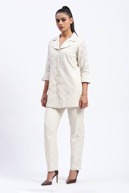 Abraham And Thakore_White Chanderi Cut Work Collared Bird Shirt _at_Aza_Fashions