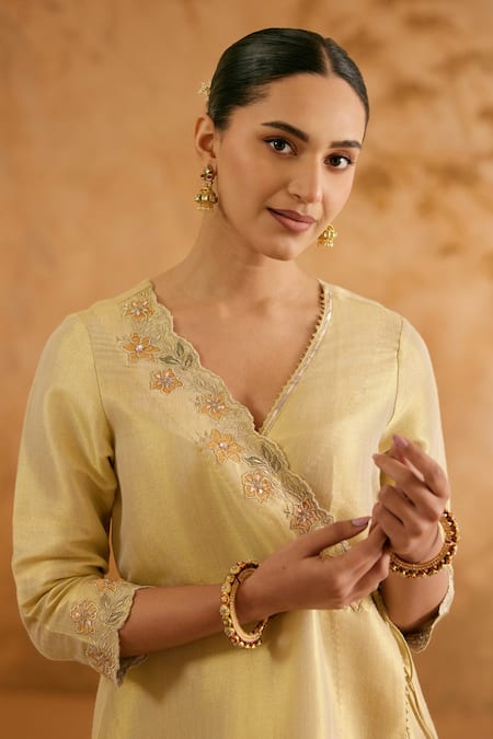 Shop Nero India Gold Tissue V-neck Kurta And Pant Set at Aza Fashions Shop_Nero India_Gold Tissue V-neck Kurta And Pant Set _at_Aza_Fashions