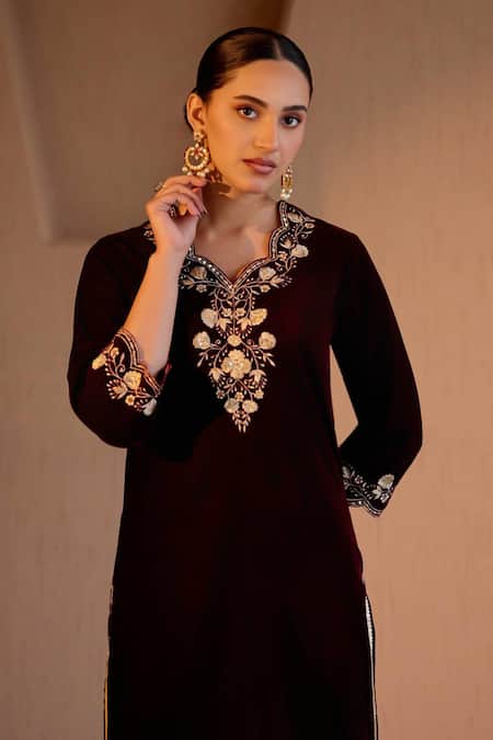 Nero India_Maroon Velvet Embroidery V-neck Kurta Pant Set _Online_at_Aza_Fashions