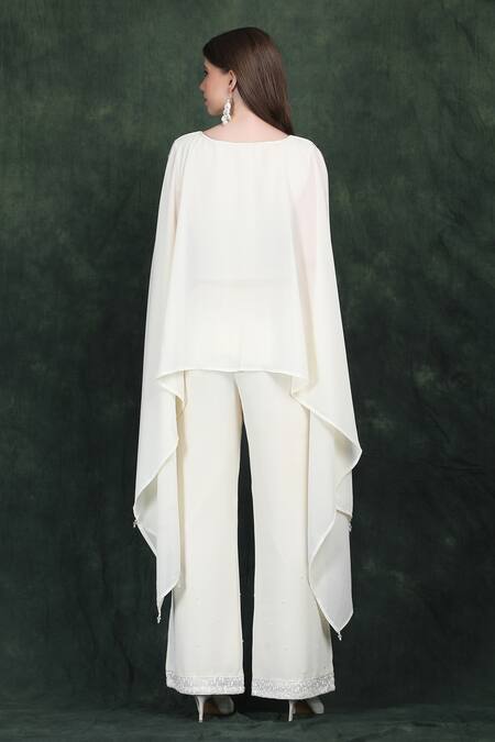 Label Ivish Ivory Hand Embroidered Fusion Set 