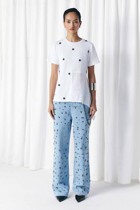 Mellowdrama_White Cotton Crew Neck Solid Schiffley Studded T-shirt_Online_at_Aza_Fashions