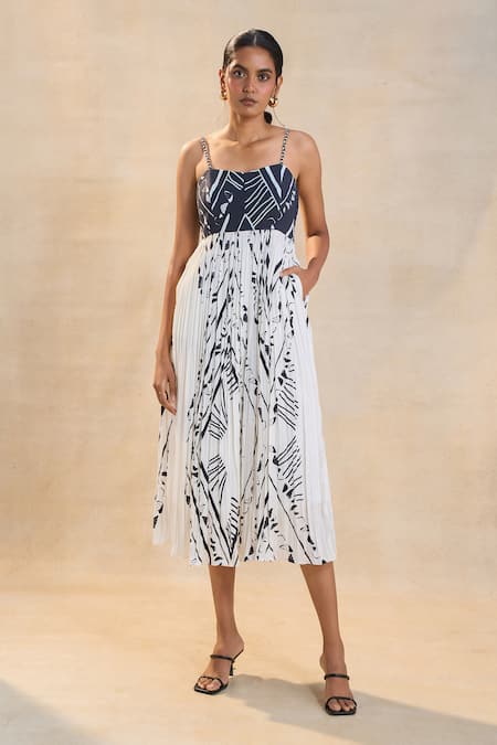 Vedika M Black Square Neck And White Chevron Shell Dress 