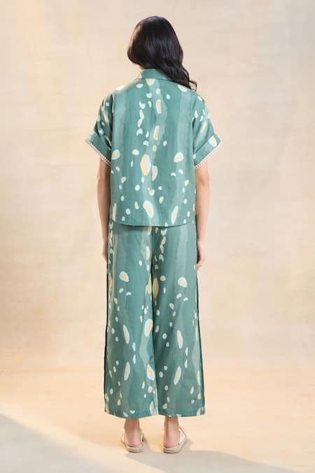 Shop Vedika M Green Linen Collared Waterdrop Print Co-ord Pant Set at Aza Fashions Shop_Vedika M_Green Linen Collared Waterdrop Print Co-ord Pant Set _at_Aza_Fashions