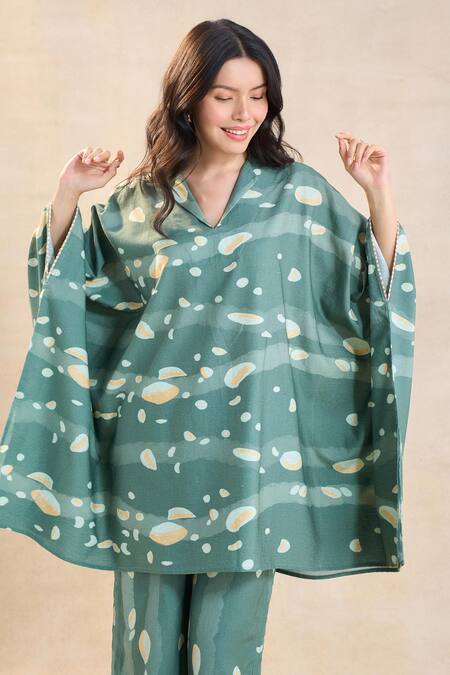 Vedika M Green Linen V-neck Waterdrop Print Kaftan Set Online at Aza Fashions Vedika M_Green Linen V-neck Waterdrop Print Kaftan Set _Online_at_Aza_Fashions