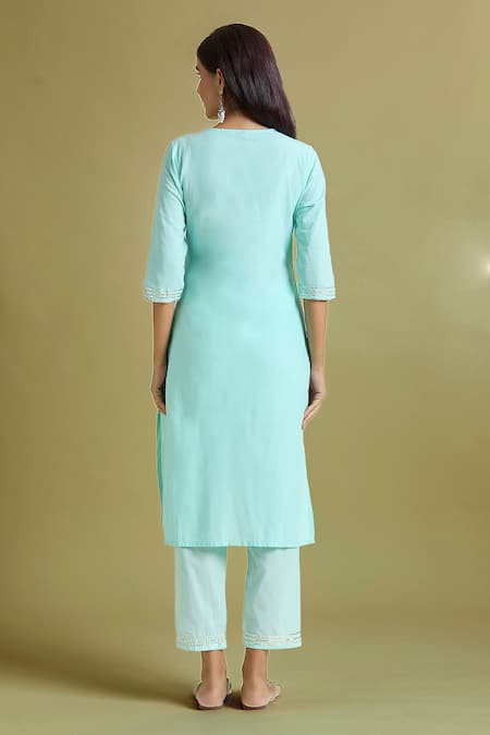 Samyukta Singhania Gotta Patti Embroidered Kurta Pant Set 