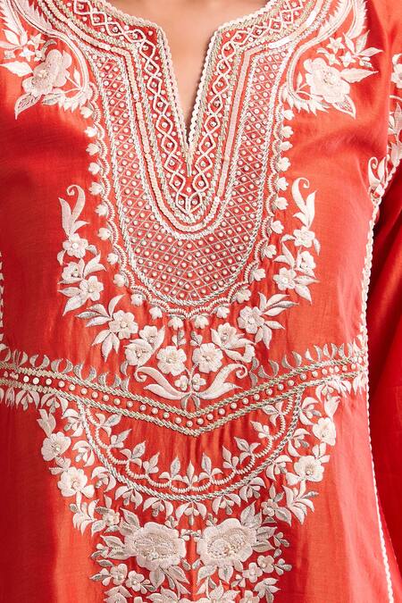 Buy_Sheetal Batra_Orange Cotton Embroidery Split V-neck Burnt Kurta Set 