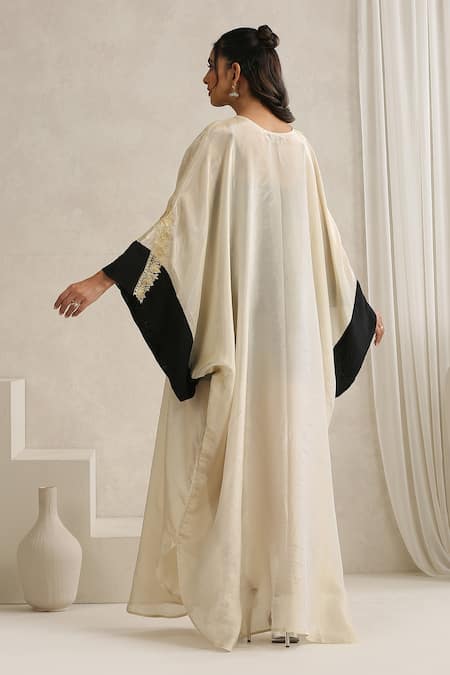 Wazir C Nargis Off White & Black Abaya With Inner 