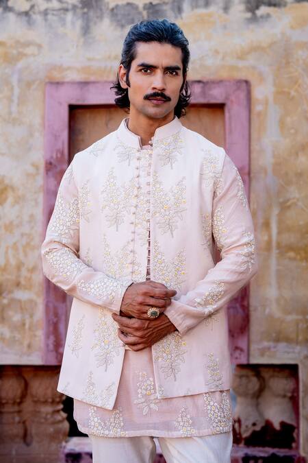 Buy Nafs Pink Chanderi Embroidery Dusty Floral Kurta Set Online at Aza Fashions Buy_Nafs_Pink Chanderi Embroidery Dusty Floral Kurta Set _Online_at_Aza_Fashions