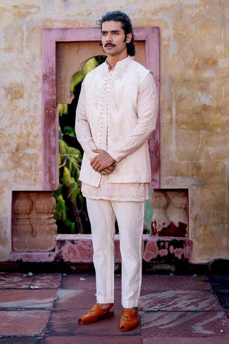 Shop Nafs Pink Chanderi Embroidery Dusty Floral Kurta Set Online at Aza Fashions Shop_Nafs_Pink Chanderi Embroidery Dusty Floral Kurta Set _Online_at_Aza_Fashions