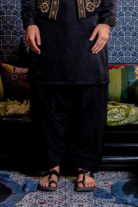 Buy Nafs Black Tussar, Silk Embroidery, Mirrors Kurta Set Online at Aza Fashions Buy_Nafs_Black Tussar, Silk Embroidery, Mirrors Kurta Set _Online_at_Aza_Fashions