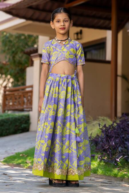 Yuvraani Jaipur_Gray , Cotton, Cotton, Net Floral Printed Lehenga Set For Girls _at_Aza_Fashions