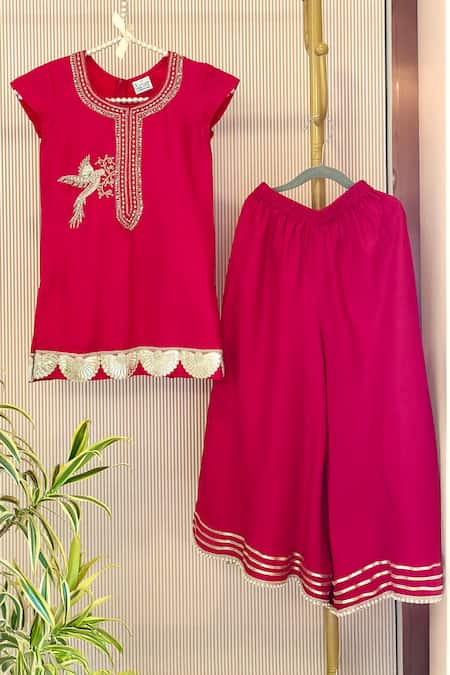 Rage Attire-Sweta Saria Bird Zardozi Kurta Set 
