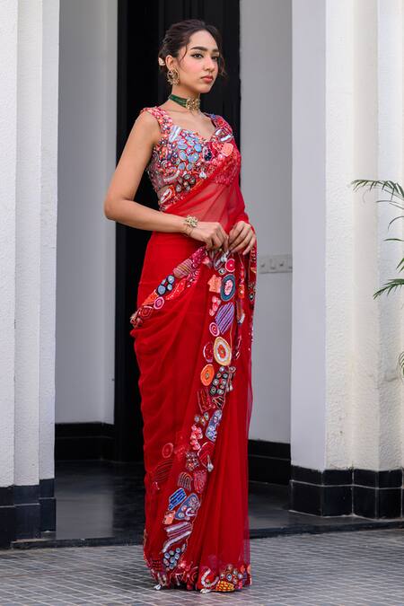 Juhi Bengani Red Organza, Net, Satin Beads, Sequins, Mirrors Embroidered Pre-draped Saree Set Online at Aza Fashions Juhi Bengani_Red Organza, Net, Satin Beads, Sequins, Mirrors Embroidered Pre-draped Saree Set _Online_at_Aza_Fashions