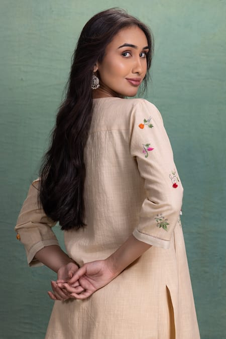 Shop Kahani Lush Beige Cotton Embroidery V-neck Machine And Hand Set at Aza Fashions Shop_Kahani Lush_Beige Cotton Embroidery V-neck Machine And Hand Set _at_Aza_Fashions