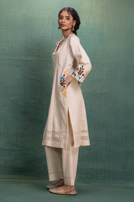 Kahani Lush Beige Cotton Embroidery V-neck Machine Cord Set Online at Aza Fashions Kahani Lush_Beige Cotton Embroidery V-neck Machine Cord Set _Online_at_Aza_Fashions