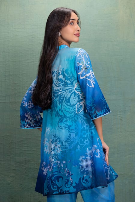 Kahani Lush Blue Printed Kurta & Pant Set 