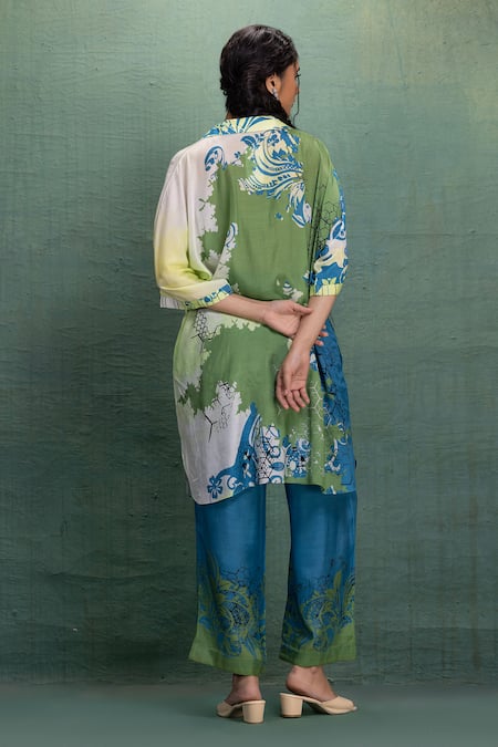 Kahani Lush Green Printed Kurta & Pant Set 