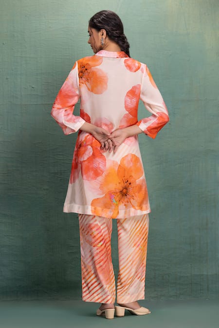 Kahani Lush Beige Printed Kurta & Pant Set 