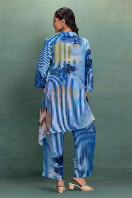 Kahani Lush Blue Digital Print Kurta & Pant Set 