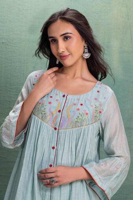 Shop_Kahani Lush_Blue Chanderi Embroidery Round Neck Machine Kurta Set _Online_at_Aza_Fashions