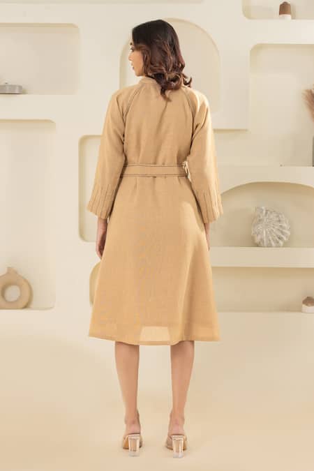 Shop Savaaya Beige Linen Collared Blend Midi Dress With Belt at Aza Fashions Shop_Savaaya_Beige Linen Collared Blend Midi Dress With Belt _at_Aza_Fashions