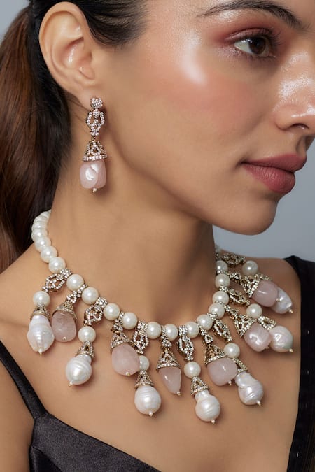 Vivinia By Vidhi Mehra_Gold Plated Pearls And Pink Jewelry Set _at_Aza_Fashions