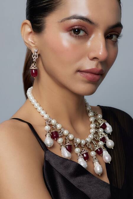 Buy_Vivinia By Vidhi Mehra_Silver Plated Pearls Designer And Red Stone Jewelry Set 