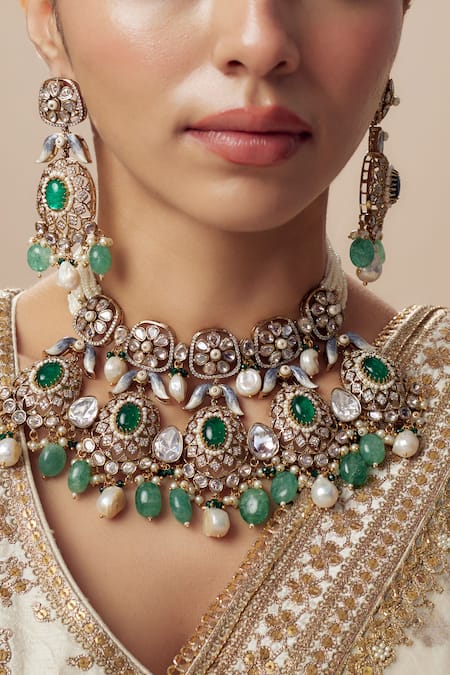 Buy_Vivinia By Vidhi Mehra_Gold Plated Imitation Diamonds And Green Kundan Polki Jewellery Set 