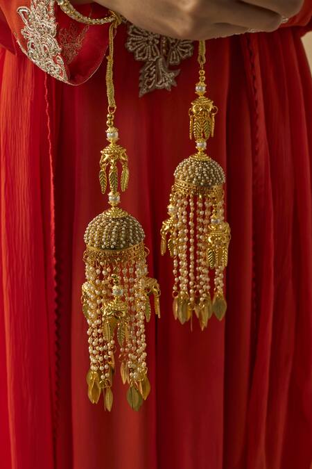 Shop Vivinia By Vidhi Mehra Gold Plated Kundan Polki Designer Kaleeras Online at Aza Fashions Shop_Vivinia By Vidhi Mehra_Gold Plated Kundan Polki Designer Kaleeras _Online_at_Aza_Fashions