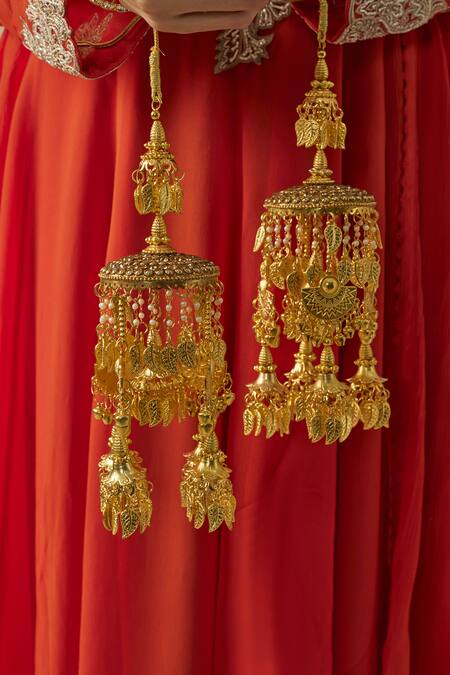 Shop Vivinia By Vidhi Mehra Gold Plated Diamonds, Stones Kundan Polki Kaleeras Online at Aza Fashions Shop_Vivinia By Vidhi Mehra_Gold Plated Diamonds, Stones Kundan Polki Kaleeras _Online_at_Aza_Fashions