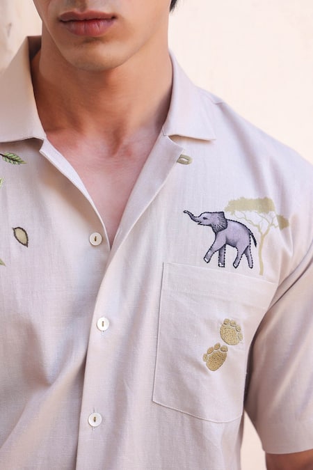 Raw & Rustic By Niti Bothra_Ivory Embroidery Elephant Cuban Collar Shirt _Online_at_Aza_Fashions