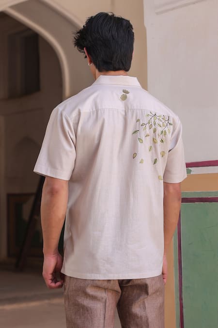 Shop_Raw & Rustic By Niti Bothra_Ivory Embroidery Elephant Cuban Collar Shirt _at_Aza_Fashions