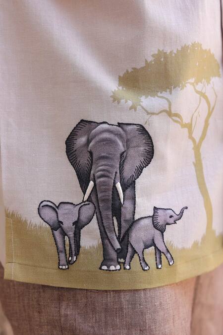 Shop_Raw & Rustic By Niti Bothra_Ivory Embroidery Elephant Cuban Collar Shirt 