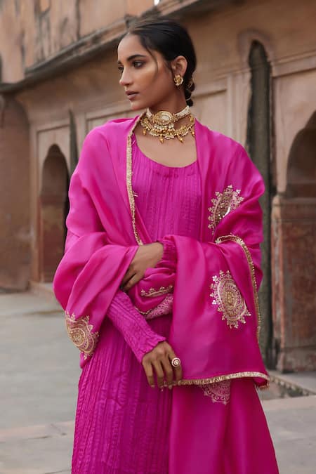 Etasha By Asha Jain_Pink Silk, Tissue, Gingham, Gabardine Embroidery Round Neck Gajji Kurta Set _Online_at_Aza_Fashions