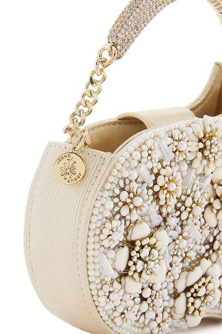 Shop Anaar White Fabric Flowers, Beads Swan Annette Floral Clutch Shop_Anaar_White Fabric Flowers, Beads Swan Annette Floral Clutch