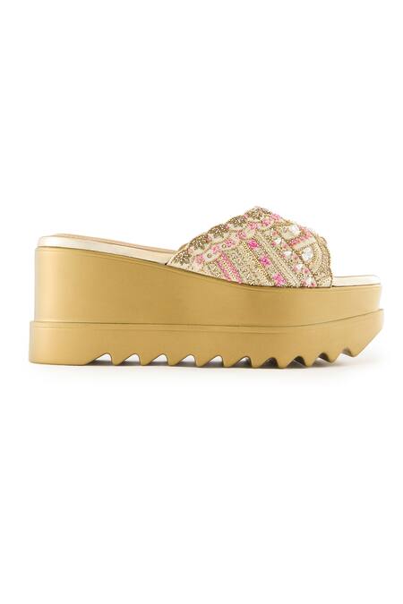 Shop_Anaar_Gold Embroidery Vintage Wink Wedges _Online_at_Aza_Fashions