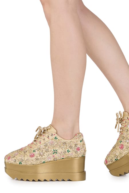 Buy_Anaar_Gold Floral Embroidered Wedge Sneakers_Online_at_Aza_Fashions