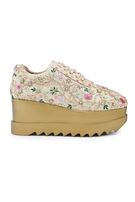 Buy_Anaar_Gold Floral Embroidered Wedge Sneakers