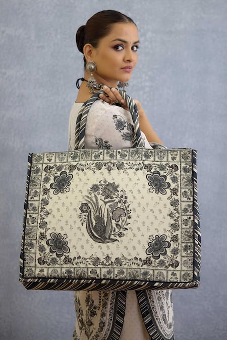 Torani Multi Color Kalamkari Mrittika Handbag 