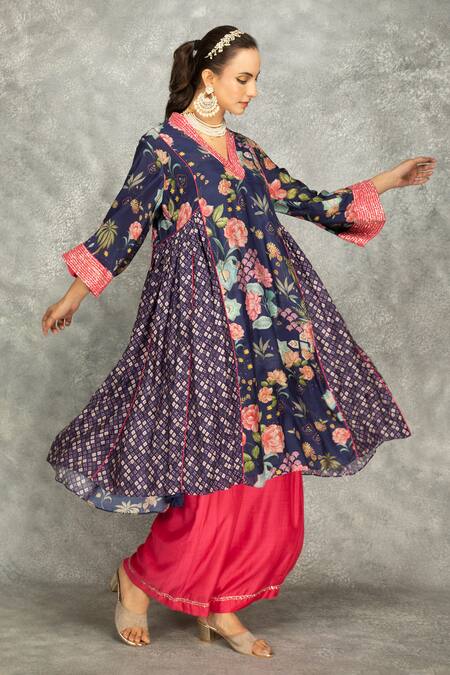 Buy Tanu Malhotra Blue Cotton, Silk, Georgette Embroidery V-neck Side Panel Buti Kurta Set Online at Aza Fashions Buy_Tanu Malhotra_Blue Cotton, Silk, Georgette Embroidery V-neck Side Panel Buti Kurta Set _Online_at_Aza_Fashions