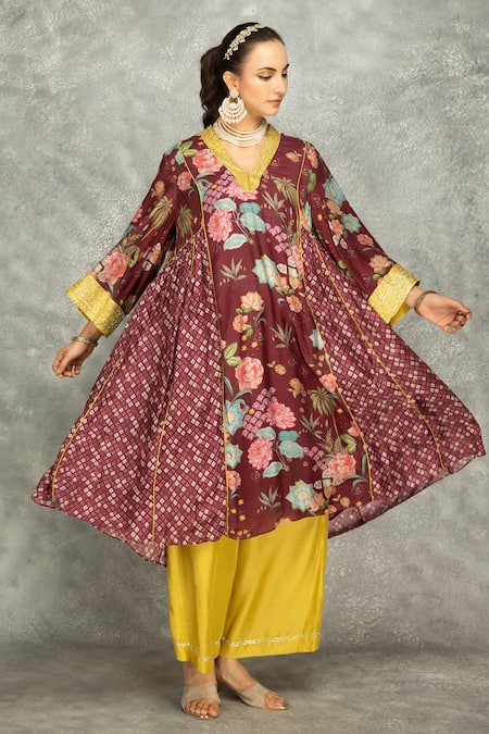 Buy Tanu Malhotra Wine Cotton, Silk, Georgette V-neck Old Buti Kurta Set With Scalloping Dupatta Buy_Tanu Malhotra_Wine Cotton, Silk, Georgette V-neck Old Buti Kurta Set With Scalloping Dupatta