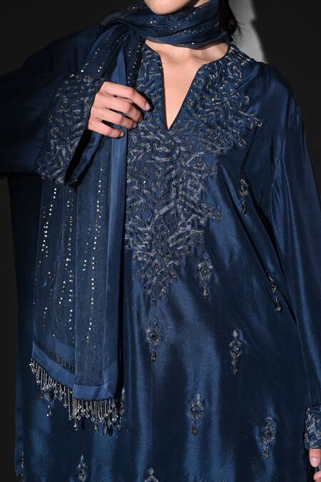 Shop Nikita Mhaisalkar Blue Silk Beads, Sequins Split V-neck Indigo Beaded Hand Embroidered Kurta Set Online at Aza Fashions Shop_Nikita Mhaisalkar_Blue Silk Beads, Sequins Split V-neck Indigo Beaded Hand Embroidered Kurta Set _Online_at_Aza_Fashions