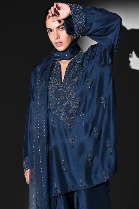 Nikita Mhaisalkar Blue Silk Beads, Sequins Split V-neck Indigo Beaded Hand Embroidered Kurta Set at Aza Fashions Nikita Mhaisalkar_Blue Silk Beads, Sequins Split V-neck Indigo Beaded Hand Embroidered Kurta Set _at_Aza_Fashions