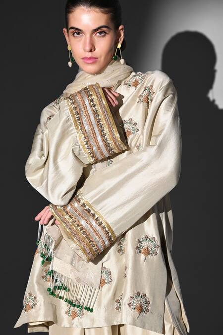 Nikita Mhaisalkar Off White Silk Embroidery, Beads V-neck Handthread Kurta Set Online at Aza Fashions Nikita Mhaisalkar_Off White Silk Embroidery, Beads V-neck Handthread Kurta Set _Online_at_Aza_Fashions